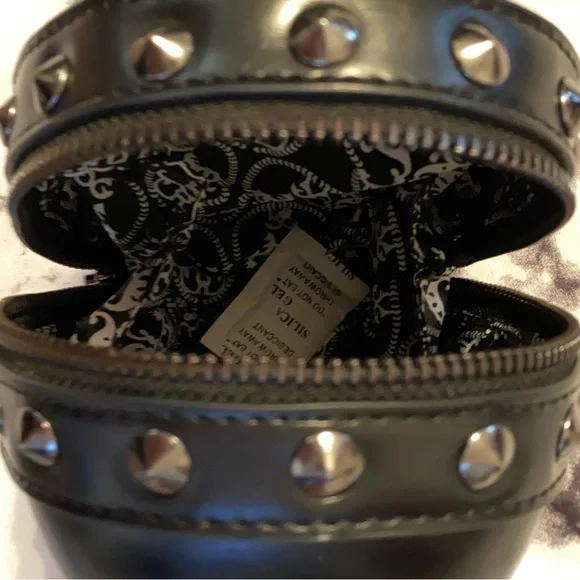 💀 Molded Skull Studded Evening Wristlet Belt Bag Pouch - Picture 5 of 9